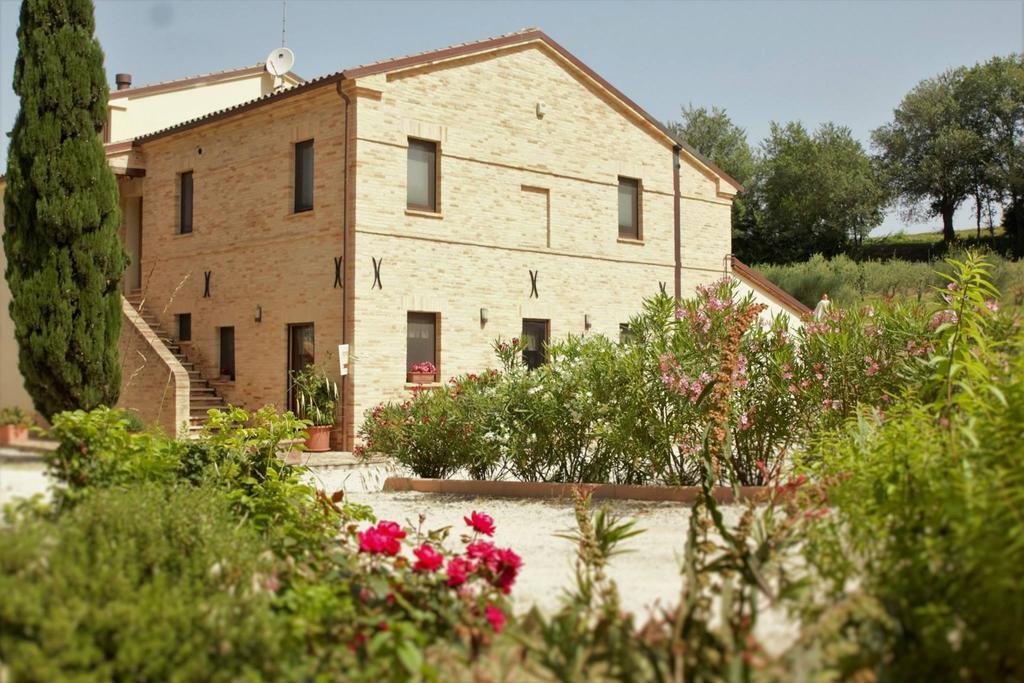 Agriturismo Relais La Scala Di Seta Villa Potenza Picena Eksteriør billede